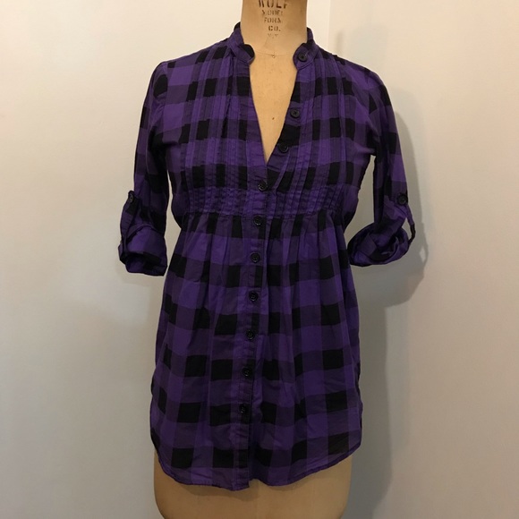 Miley Cyrus Max Azria Plaid Henley 3/4 Sleeve Top - Picture 3 of 8